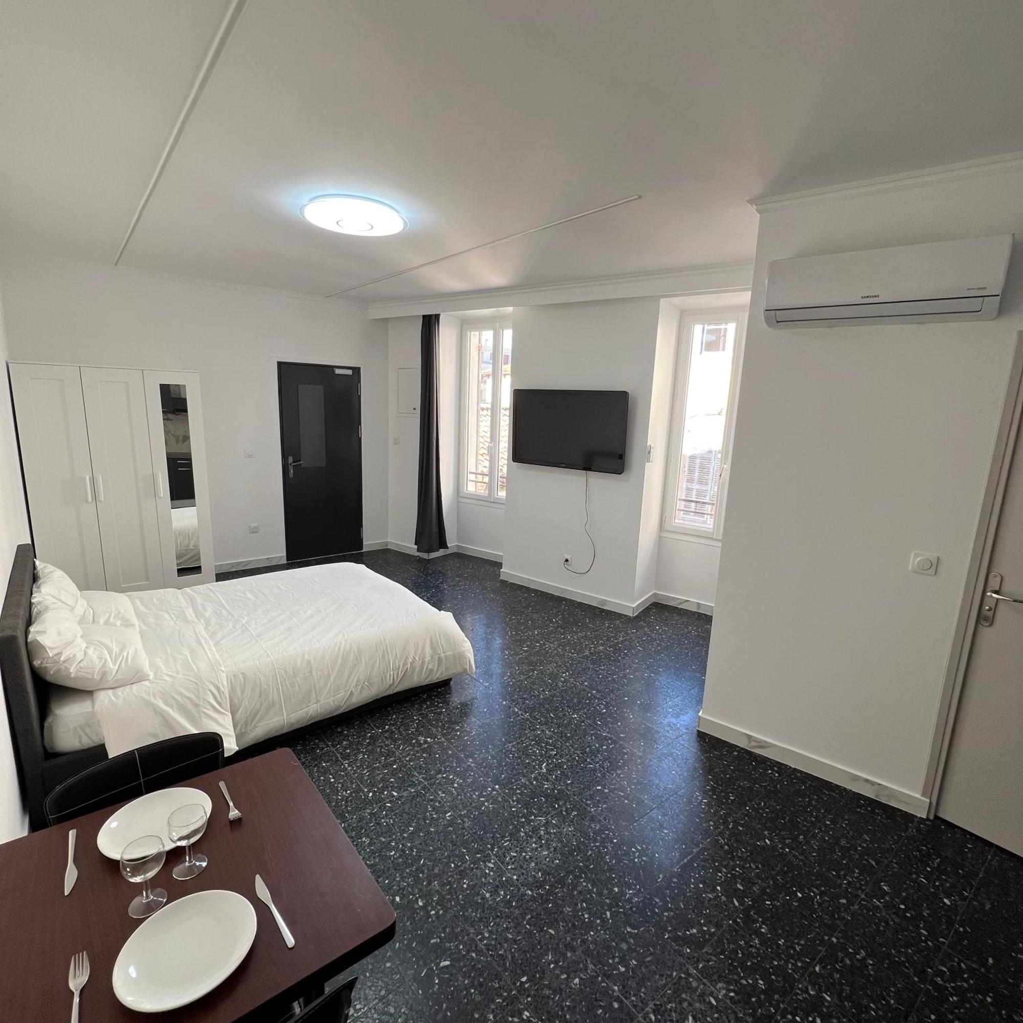 Suite St Charles, Canebiere, Vieux-Port Marseille Ngoại thất bức ảnh
